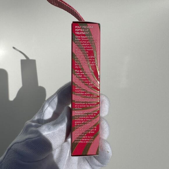 Ole Henriksen Pomegranate Fizz Pout Preserve Hydrating Peptide Lip Treatment - Picture 6 of 10